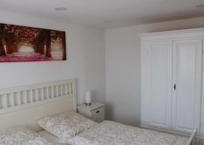 Fritsch Haeusel Дом отдыха Нойштадт-ан-дер-Вайнштрасе